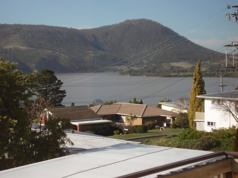 2 Botany Place, Austins Ferry TAS 7011