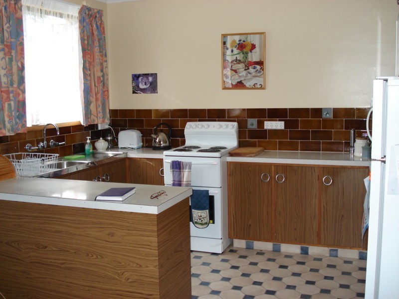 2/4 Riverway Road, Montrose TAS 7010