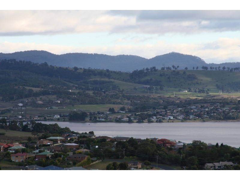 41a  Arncliffe Crescent, Austins Ferry TAS 7011