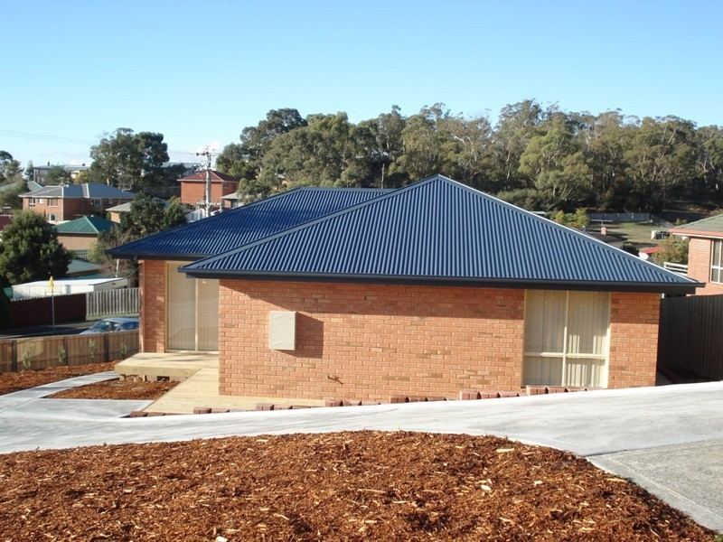 1 Elliston Road, Claremont TAS 7011