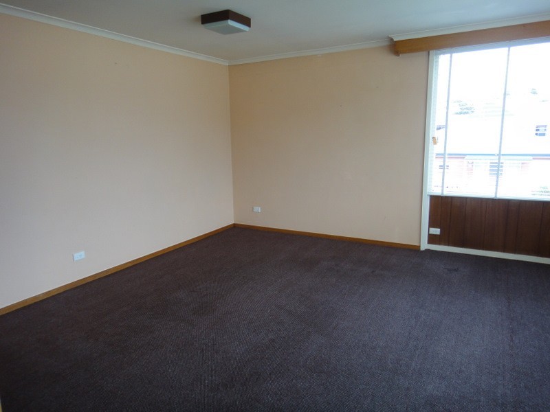 10/10 Ballawinnie Road, Lindisfarne TAS 7015