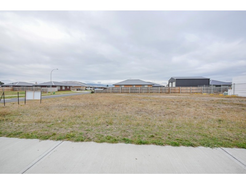 51 Menin Drive, Brighton TAS 7030
