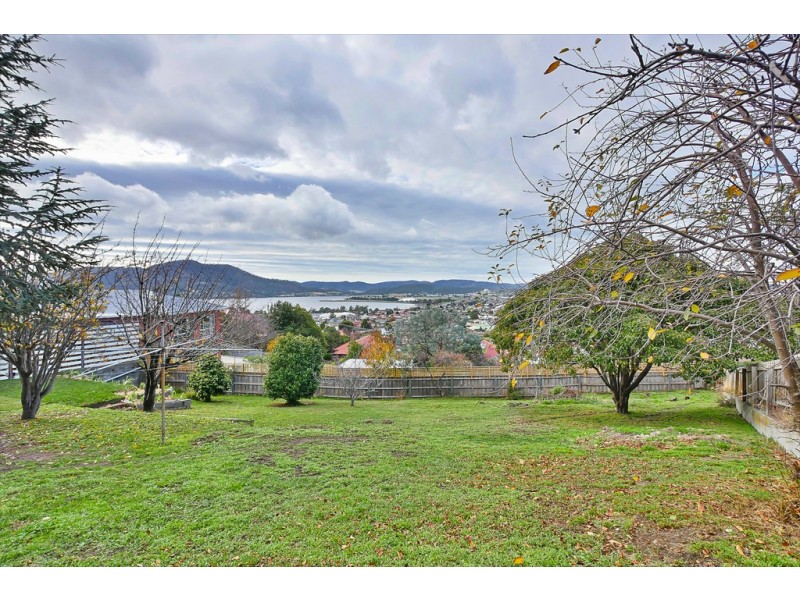 29 Barclay Crescent, Rosetta TAS 7010