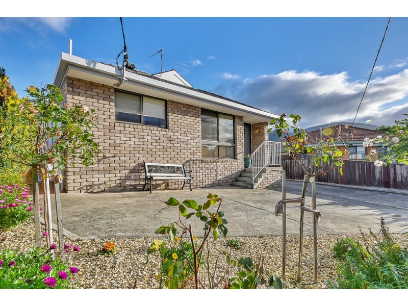 1/32 Barrett Street, Glenorchy TAS 7010