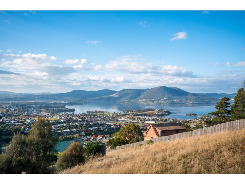 12a Mclean Court, Rosetta TAS 7010