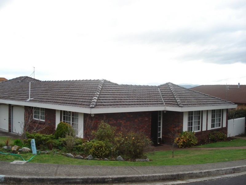 2/1 Gunn Court, Rosetta TAS 7010