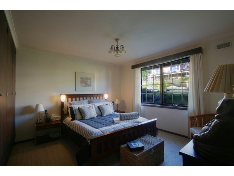 2/1 Gunn Court, Rosetta TAS 7010