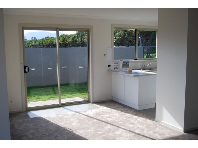 Unit 1 Butler Avenue, Brighton TAS 7030