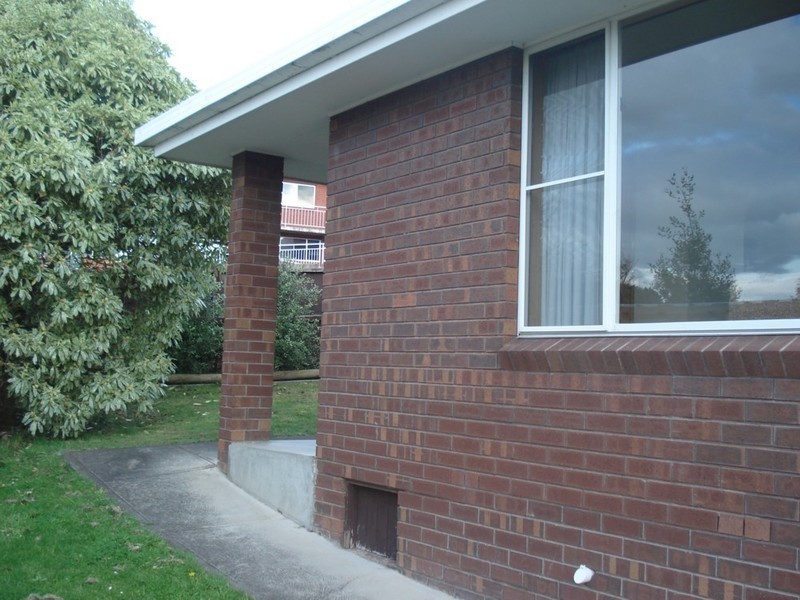 2/14 Alroy Court, Rosetta TAS 7010