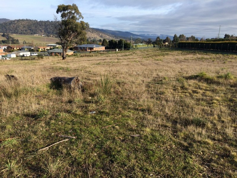 New Norfolk TAS 7140