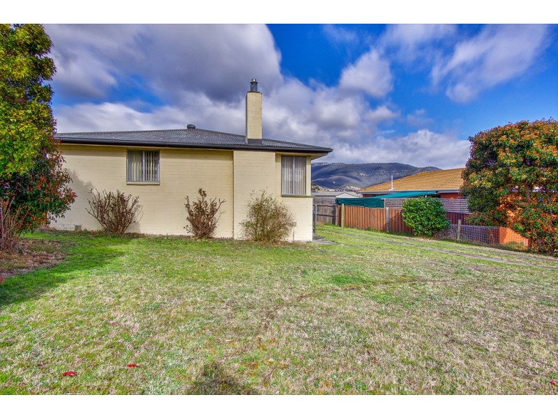 15 Norris Place, Herdsmans Cove TAS 7030