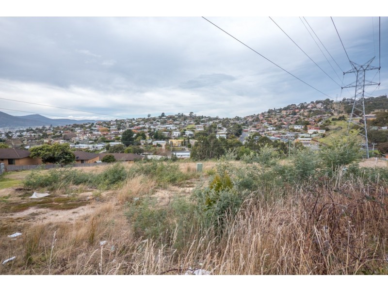 4 Nagle Place, Glenorchy TAS 7010
