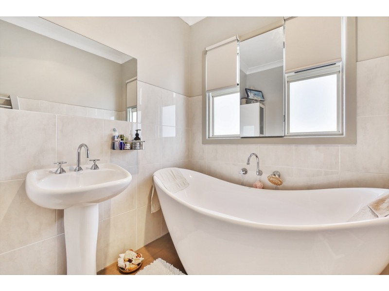 2/211 Tolosa Street, Glenorchy TAS 7010