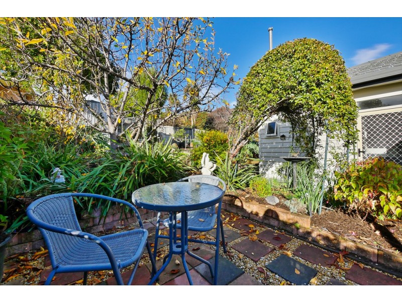 2/211 Tolosa Street, Glenorchy TAS 7010