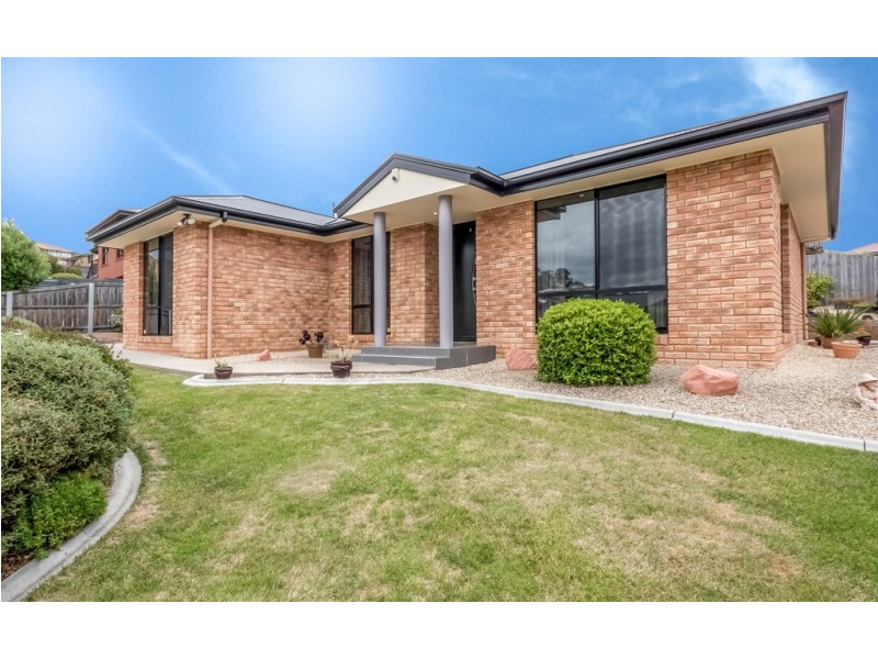 21 Eclipse Road, Austins Ferry TAS 7011