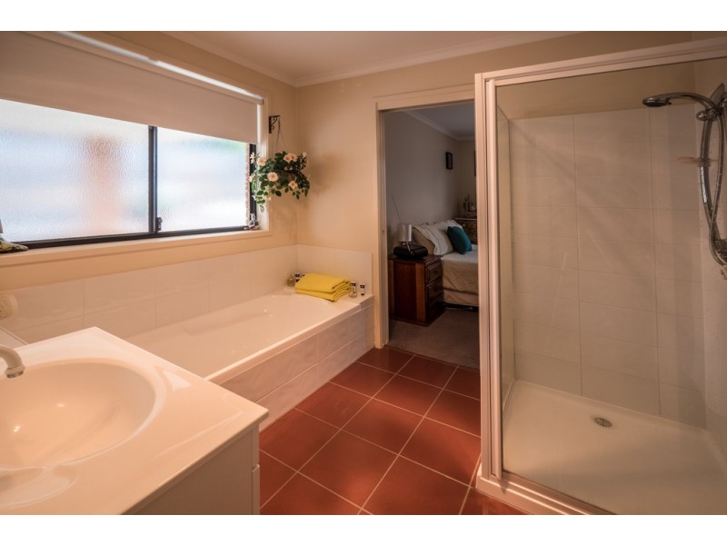 21 Eclipse Road, Austins Ferry TAS 7011