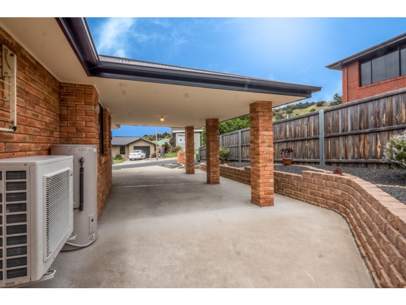 21 Eclipse Road, Austins Ferry TAS 7011