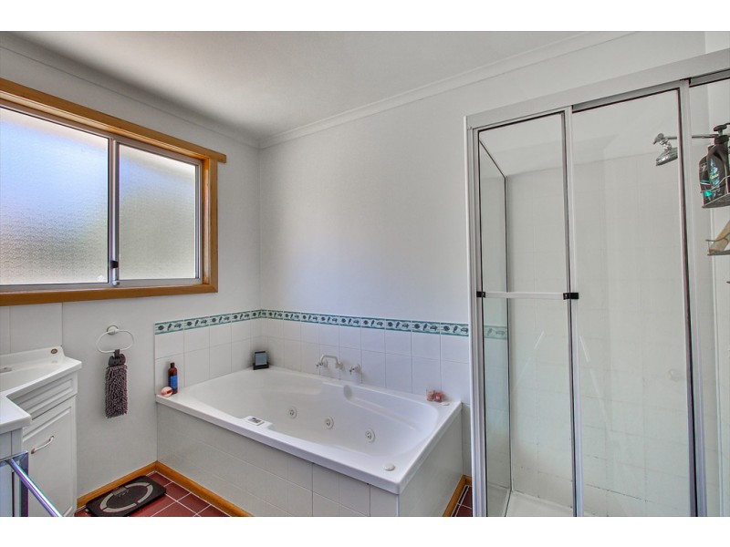 13 Karambi Street, Chigwell TAS 7011