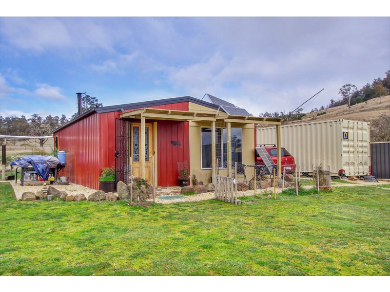 1304 Marked Tree Road, Hollow Tree TAS 7140