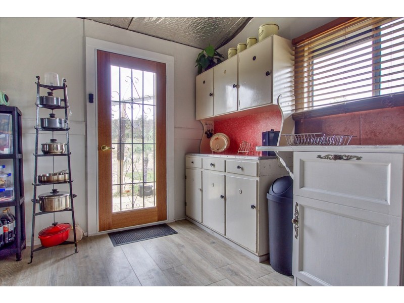 1304 Marked Tree Road, Hollow Tree TAS 7140