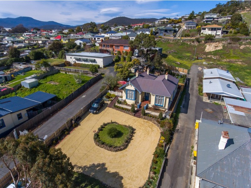 74 Montagu Street, New Norfolk TAS 7140