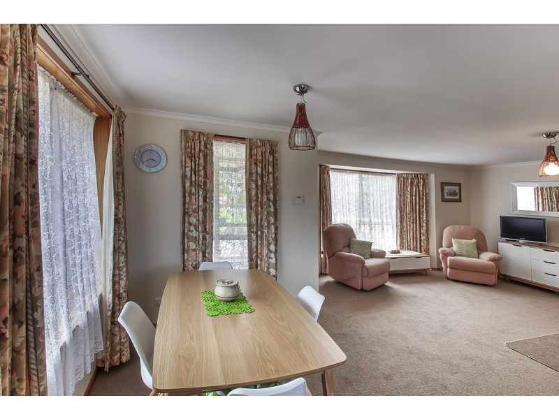 2/13 Whitbread Court, Glenorchy TAS 7010