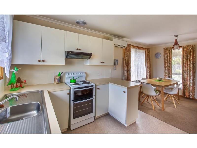 2/13 Whitbread Court, Glenorchy TAS 7010