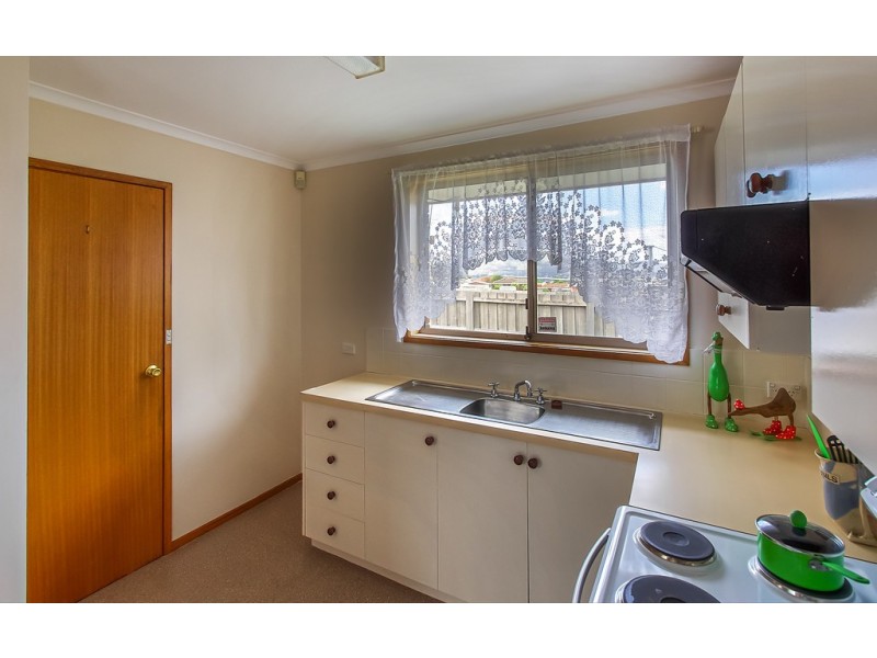 2/13 Whitbread Court, Glenorchy TAS 7010