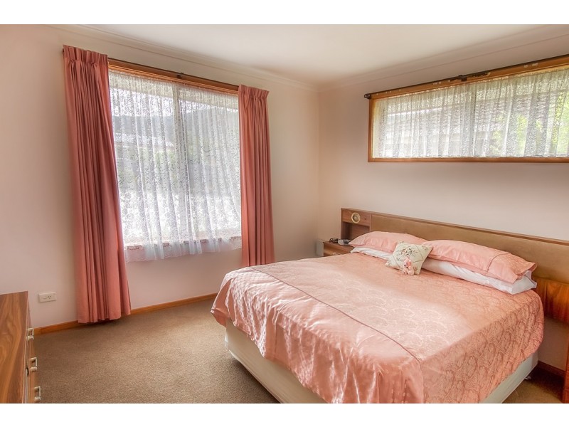 2/13 Whitbread Court, Glenorchy TAS 7010