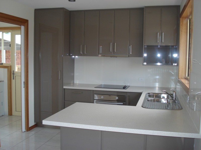 2/9 Henry Place, Brighton TAS 7030