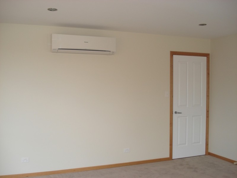 2/9 Henry Place, Brighton TAS 7030