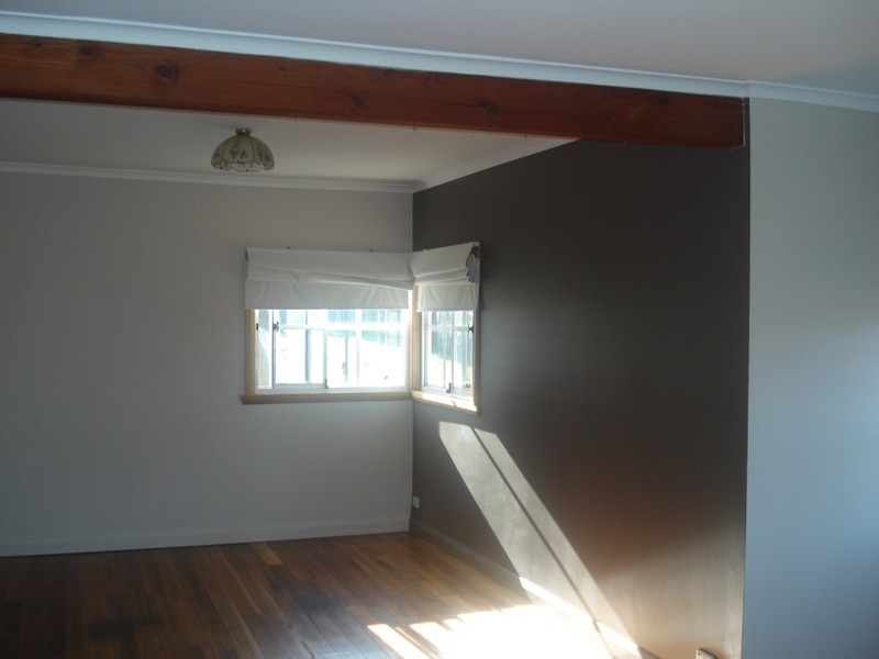 8 Jameson Street, Glenorchy TAS 7010