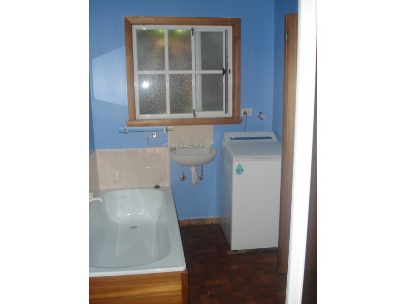 8 Jameson Street, Glenorchy TAS 7010