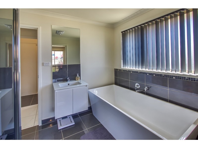 2/11 Jye Court, Old Beach TAS 7017