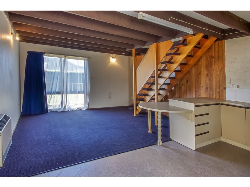 8/9B McGough Street, Glenorchy TAS 7010