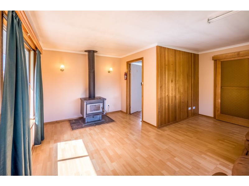 14 Cowper Road, Claremont TAS 7011