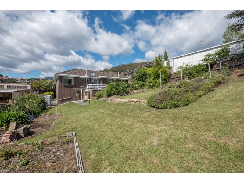 14 Cowper Road, Claremont TAS 7011