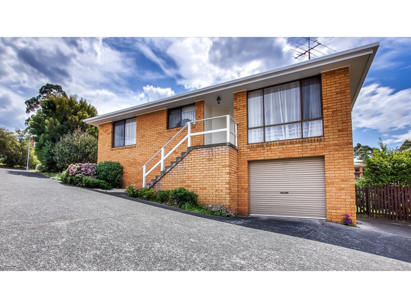 1/15 – 17 Opal Drive, Blackmans Bay TAS 7052