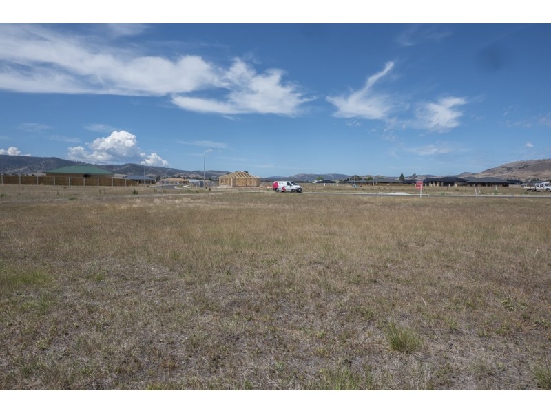 30 Hollingsworth Street, Brighton TAS 7030