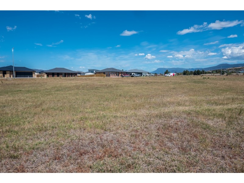 62 Menin Drive, Brighton TAS 7030