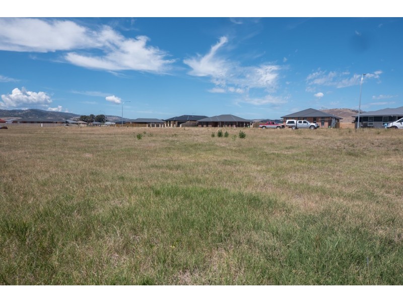 64 Menin Drive, Brighton TAS 7030