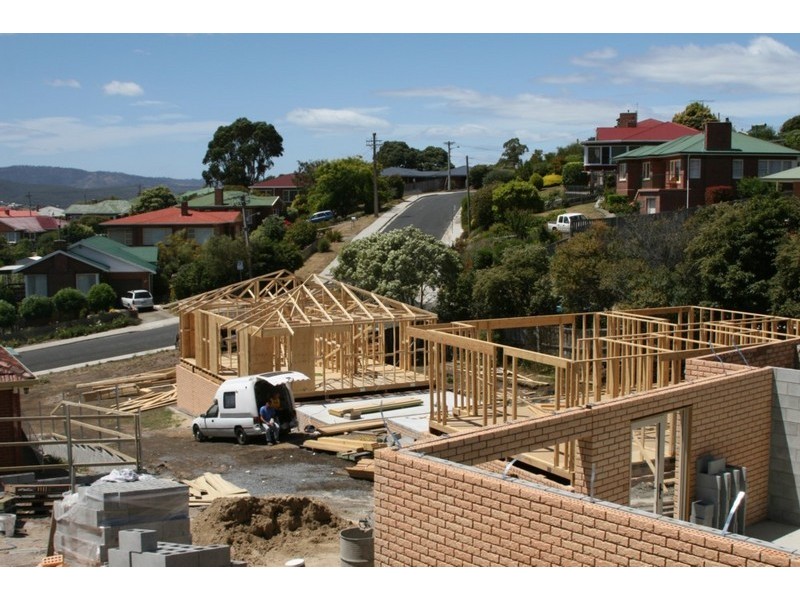 2/37 Radcliff Crescent, Rosetta TAS 7010