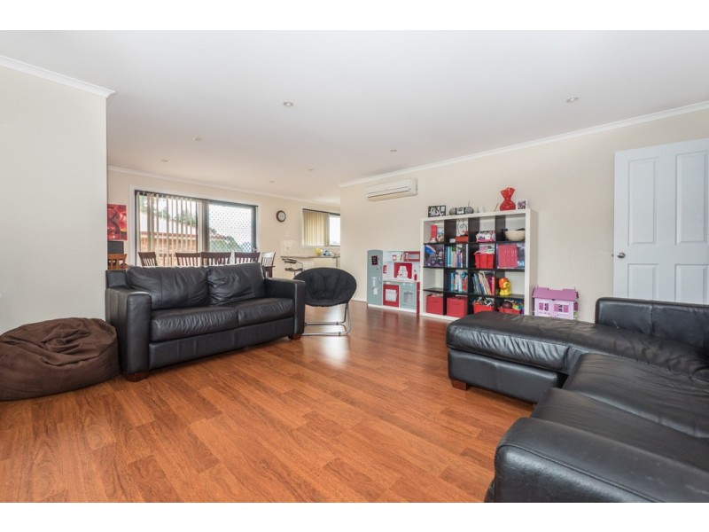 2/142 Branscombe Road, Claremont TAS 7011