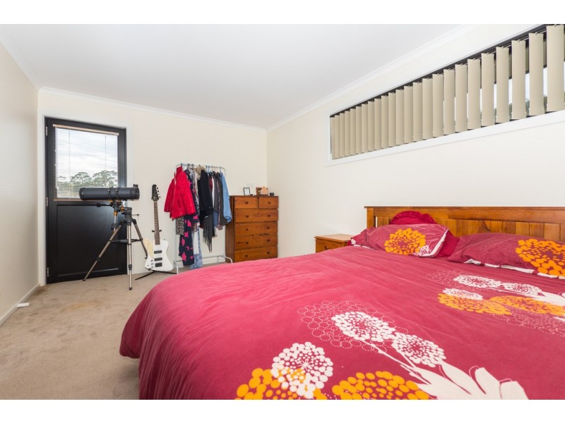 2/142 Branscombe Road, Claremont TAS 7011