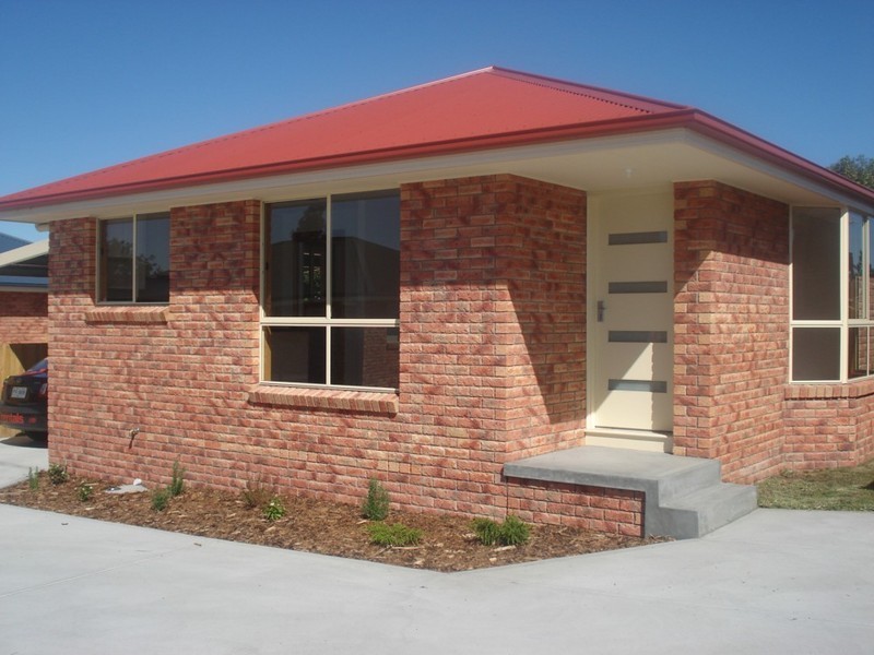 4/9 Henry Place, Brighton TAS 7030