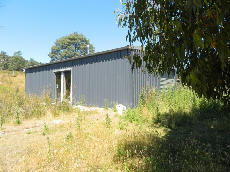 Lachlan TAS 7140