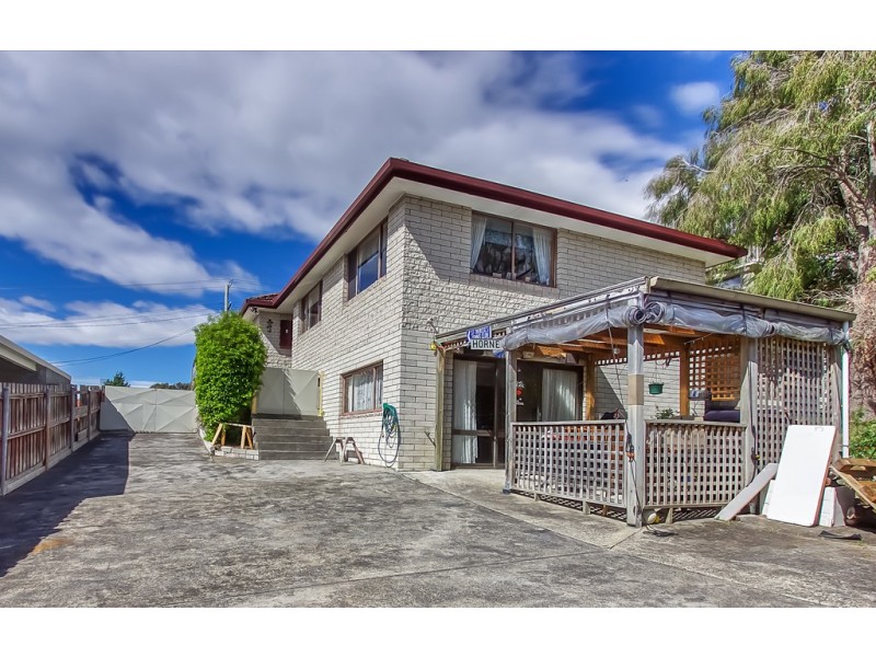 8 Cheviot Road, West Moonah TAS 7009