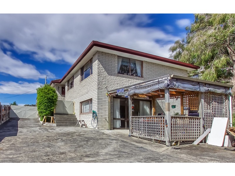 8 Cheviot Road, West Moonah TAS 7009