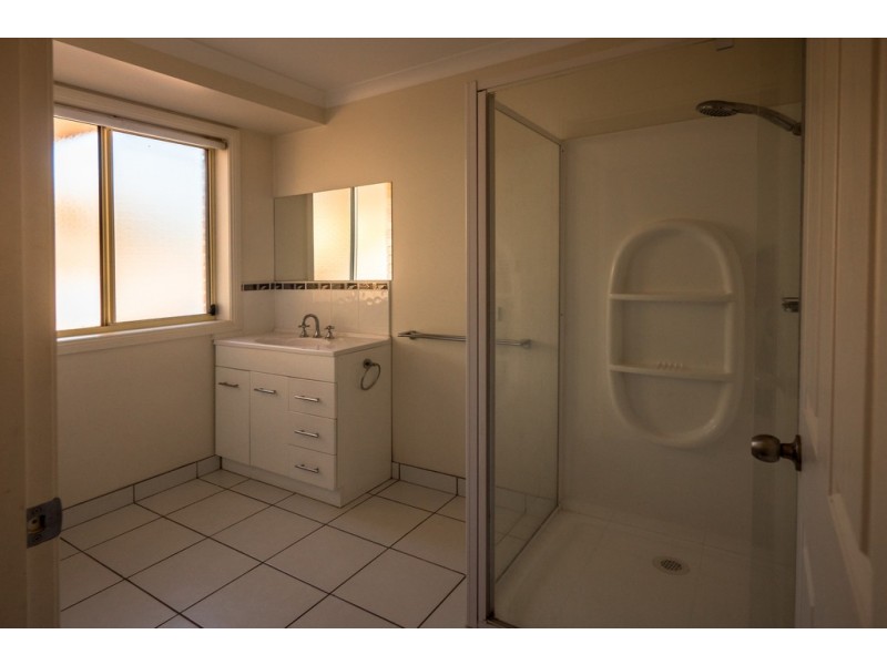 2/16B Burrows Avenue, Brighton TAS 7030