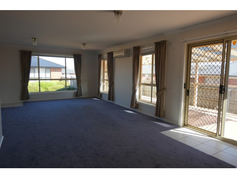 2/16B Burrows Avenue, Brighton TAS 7030